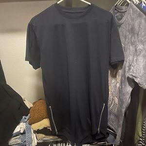 Navy Blue hemmed tee - Large